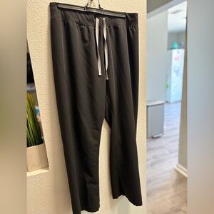 Figs Technical Collection Scrub Top - Black